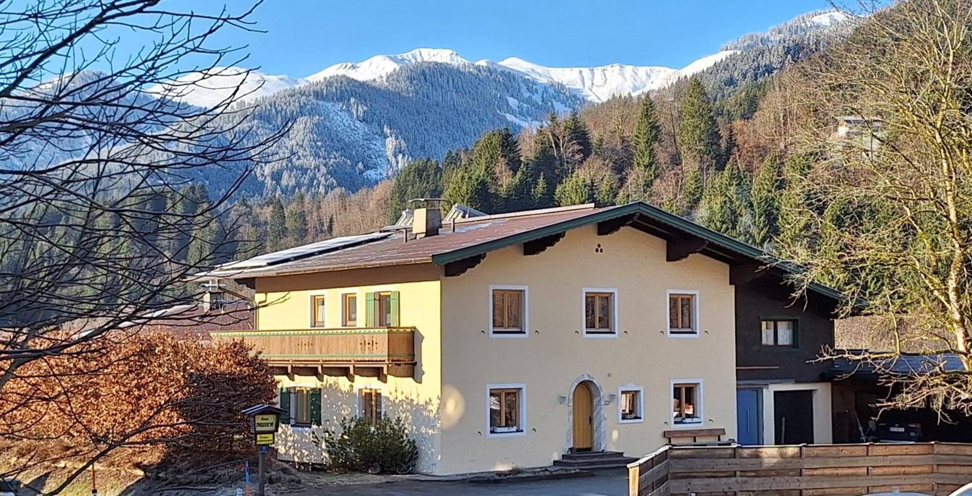 Apartmenthaus Thussn, Cozy & Quiet Location, Hiking & Mtb, Kirchberg in Tirol Kültér fotó