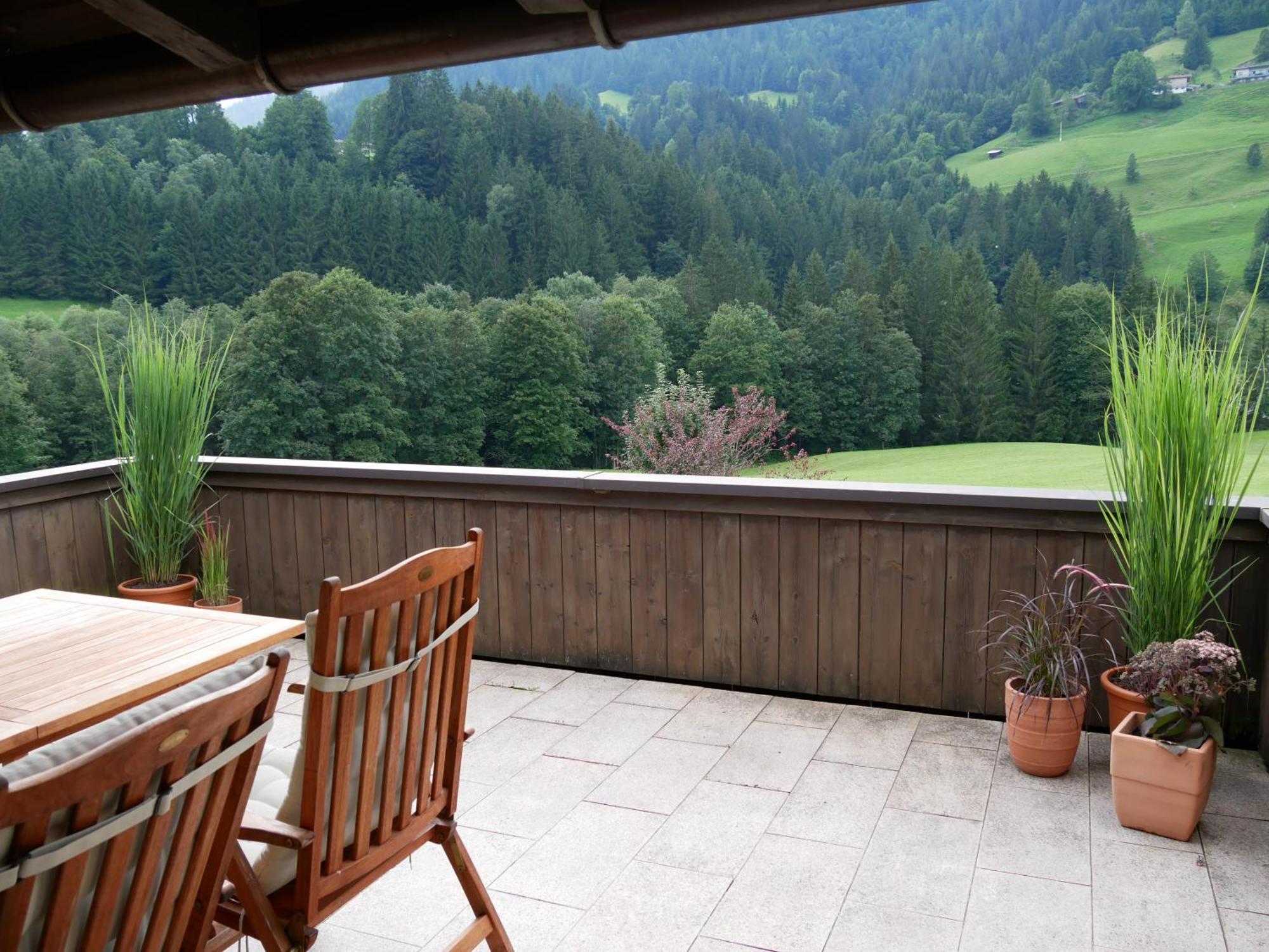 Apartmenthaus Thussn, Cozy & Quiet Location, Hiking & Mtb, Kirchberg in Tirol Kültér fotó