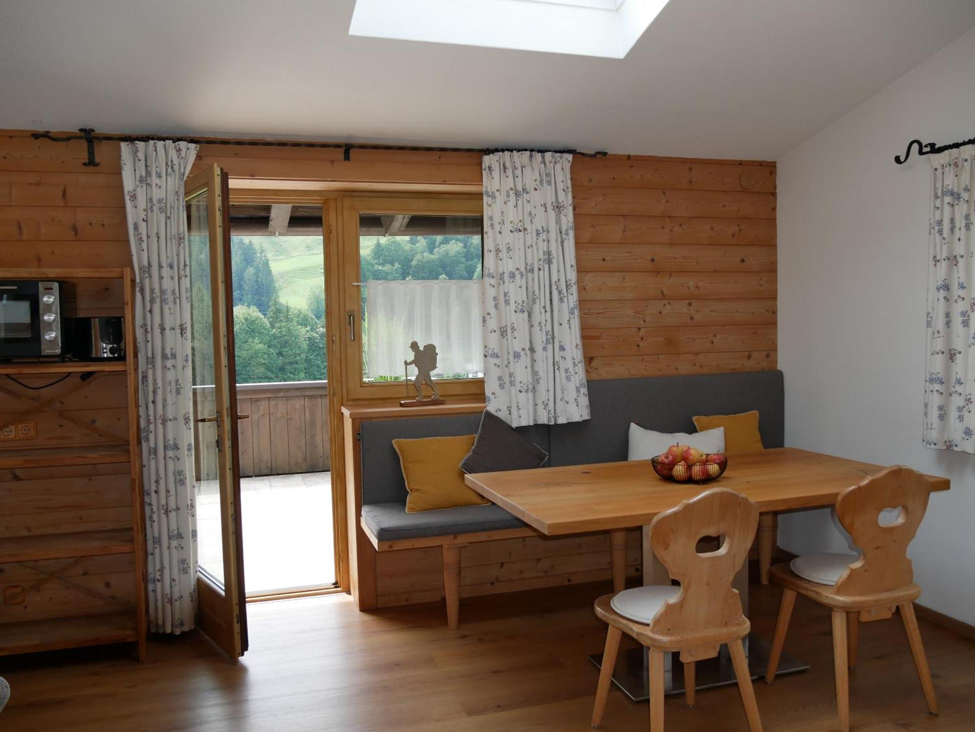 Apartmenthaus Thussn, Cozy & Quiet Location, Hiking & Mtb, Kirchberg in Tirol Kültér fotó
